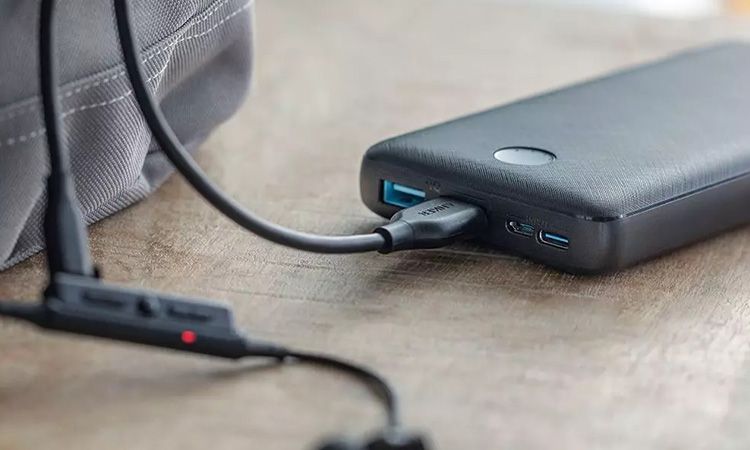 ANKER PowerCore Metro Essential 20000mAh - Anker Power Bank