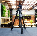 Yunteng Big tripod for phone and camera VCT-5208